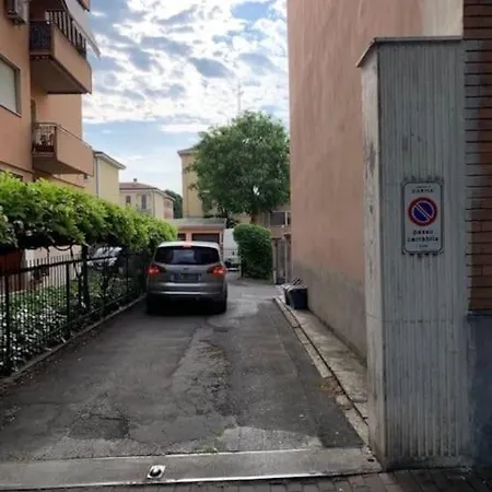 Incantevole A Appartement Parme